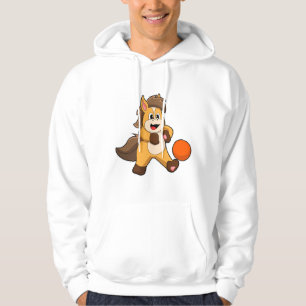 Paard als voetballer met voetbal hoodie