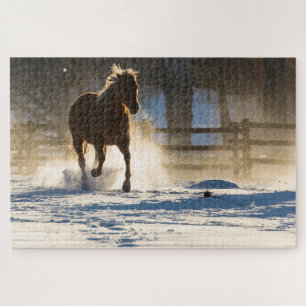 Paard dat door de sneeuw rent legpuzzel