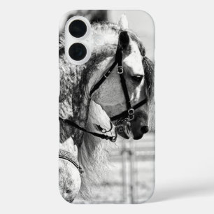 Paard zwart-wit kunstfoto iPhone 16 hoesje