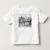 Paarden "Comanche" de enige overlevende van de Cus Kinder Shirts (Voorkant)