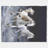 Paarden die lopen met kussens fleece deken (Voorkant (Horizontaal))