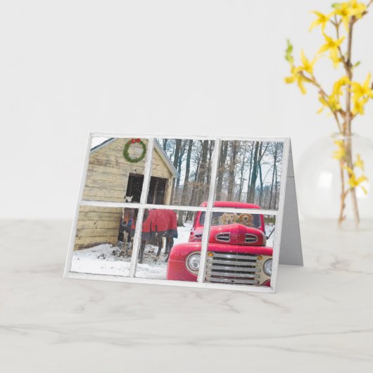 paarden en retrorode vrachtwagen in rustige ruit kaart (Gele Bloem)