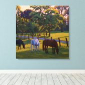 Paarden grazen op het prachtige platteland canvas afdruk (Insitu (Houten vloer))