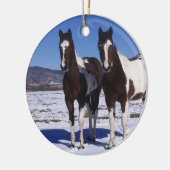 Paarden in de sneeuw keramisch ornament (Links)