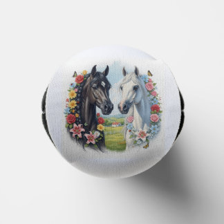 Paarden omlijst door bloemen