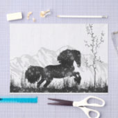 Paardverschuiving door het sneeuwwintergebergte tissuepapier (Craft)