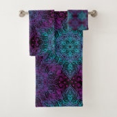 Paars Blauwgroen blauw Snowflake Mandala Bad Handdoek (Insitu)