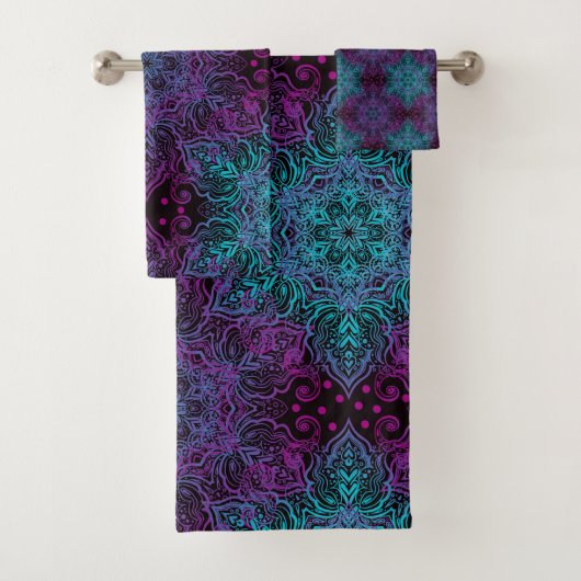 Paars Blauwgroen blauw Snowflake Mandala Bad Handdoek (Insitu)