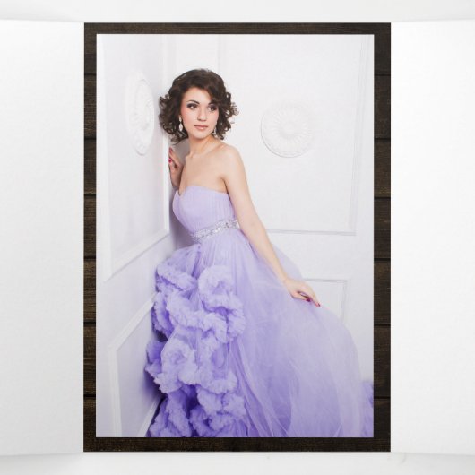 Paars bloemmotief betoverd bos Quinceañera-program Drieluik Uitnodiging (Binnenkant midden)