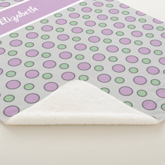 Paars en groen met poka-punten en naam sherpa deken (3/4)