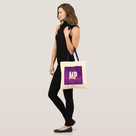 Paars en roze Waterverf Monogram Initiaal Tote Bag (Voorkant (model))