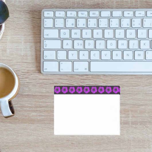 Paars Geranium Floral Pattern aan de Zwarte Grens Post-it® Notes