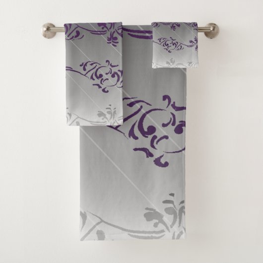 Paars grijs gradiënt gestreept Floral Leaf Pattern Bad Handdoek (Insitu)
