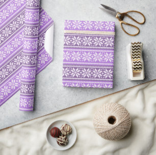 Paars lavender Snowflake Knit Sweater Pattern Cadeaupapier