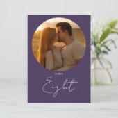 Paars Modern Minimalistisch Script Tafelnummer (Staand voorkant)