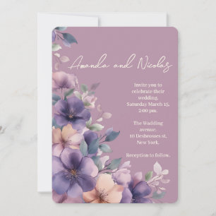 Paars roze bloemen op huwelijksuitnodiging kaart