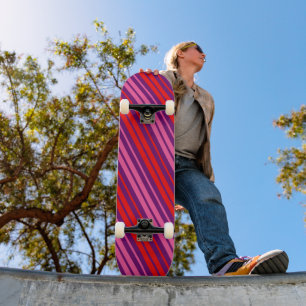 Paars Roze Rood Verticaal Strepen Design Skateboard