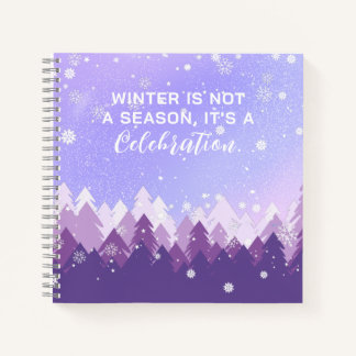 Paars-White Snow Peaceful Forest Winter Quote Notitieboek