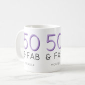Paarse 50 en een prachtig modern 50e verjaardagsfe koffiemok (Voorkant links)