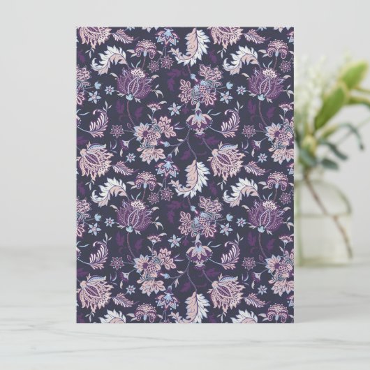 Paarse achtergrond Big Floral naadloos patroon Kaart (Staand voorkant)