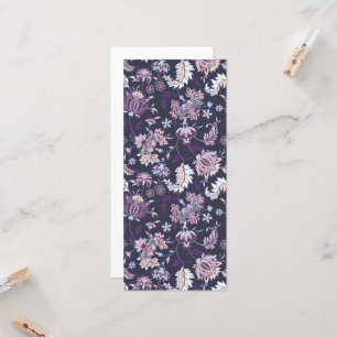 Paarse achtergrond Big Floral naadloos patroon Kaart