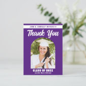 Paarse afstudeerfoto-boog diploma-uitreiking bedan briefkaart (Staand voorkant)