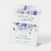 Paarse Blauwe Marine Laender Viola Liefde Is Sweet Reclamebord Met Voetstuk (Voorkant)
