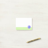 Paarse Bloem Groene Rand Post-it® Notes (Op bureau)