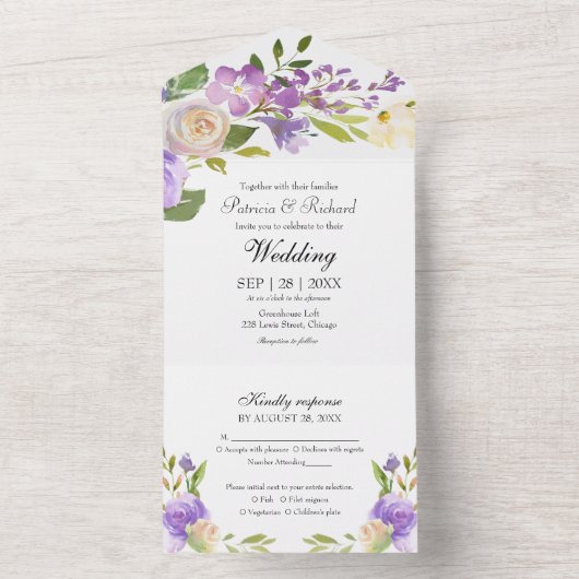 Paarse Bloemen Monogram Elegante Huwelijk All In One Uitnodiging (Binnen)