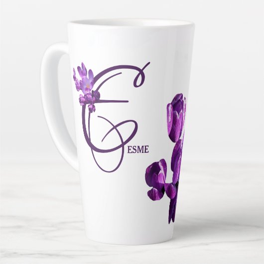 Paarse bloemen monogram Esme naam aanpasbaar plezi Latte Mok (Linkerhoek)