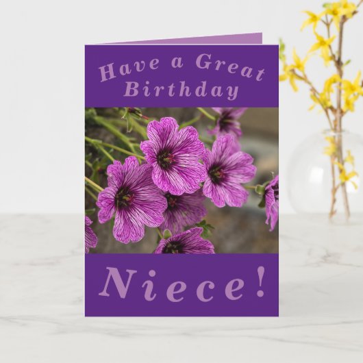 Paarse Bloemen Verjaardag Kaart voor Niece (Gele Bloem)