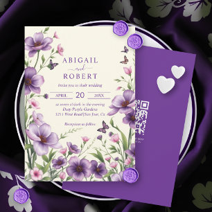 Paarse bloemen, vlinders, RSVP QR code bruiloft Kaart