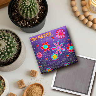 Paarse bloemen zijn belangrijk. Inspirerend. Trend Magneet