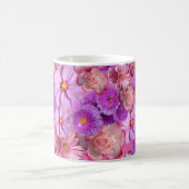 Paarse bloemige mok en kopjes (Center)