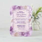 Paarse bloesems bloemenbruiloft uitnodiging (Staand voorkant)
