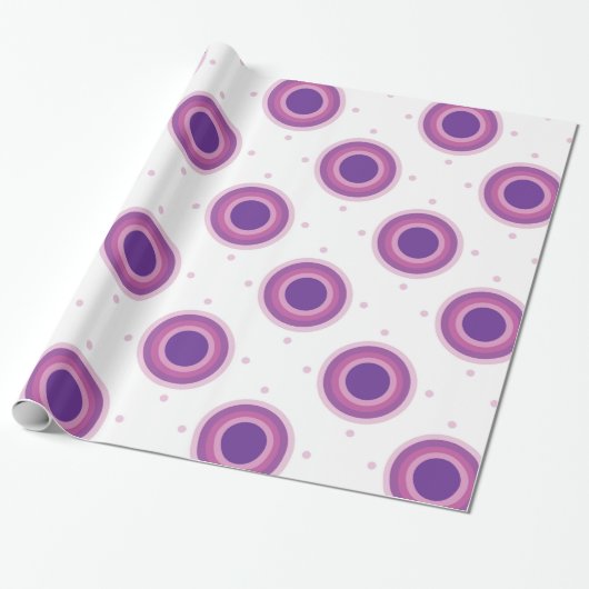 Paarse Bullseye Target Polka Dot Round Circles Cadeaupapier (Uitgerold)