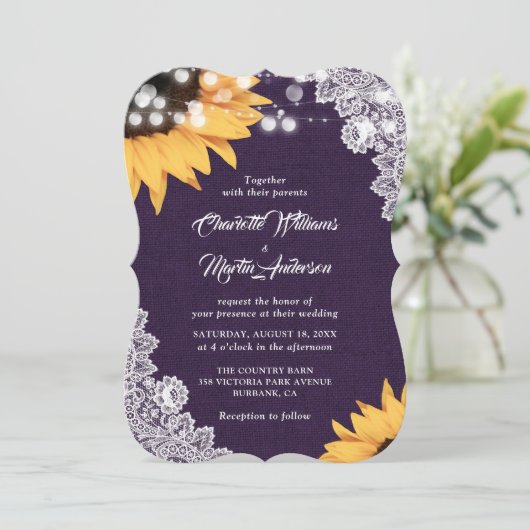 Paarse Burlap Lace Sunflower Wedding Invitting Kaart (Staand voorkant)