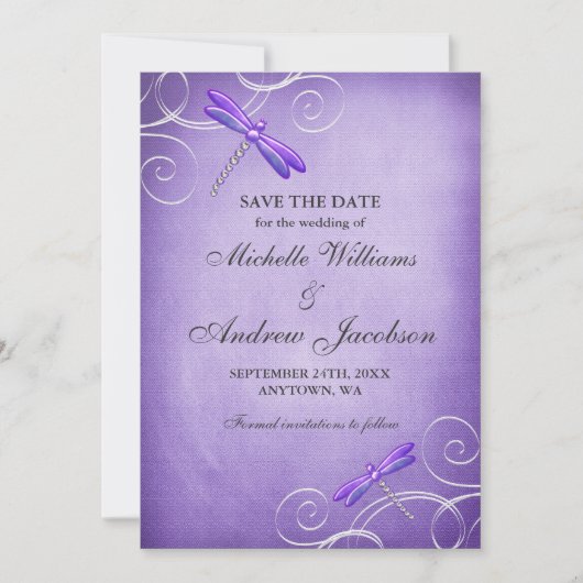 Paarse Dragonfly zwemt rond de dag waarop de datum Save The Date (Voorkant)