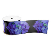 Paarse en blauwgroen hydrangea, paarse blauwe bloe lint (Spoel)