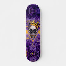 Paarse en goudgraffiti Skull King Skateboard