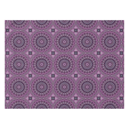 Paarse en Lavendel Mandala Patroonontwerp Tafelkleed (Voorkant (Horizontaal))