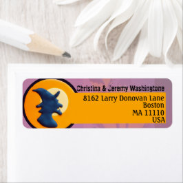 Paarse en oranje esthetische Halloween-heks op maa Etiket