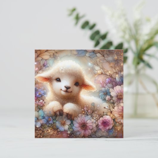 Paarse en roze bloemen en lam Christelijk Pasen Feestdagenkaart (Staand voorkant)