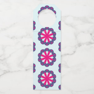 Paarse en roze bloemvormen illustratie flessenhanger