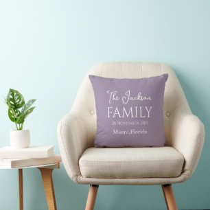 Paarse en witte eenvoudige  familie kussen