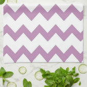 Paarse en witte zigzag-chevron theedoek (Gevouwen)