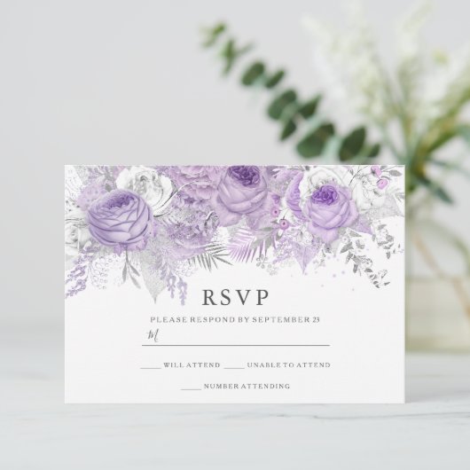 Paarse en zilveren bloemen Elegant Wedding RSVP (Staand voorkant)