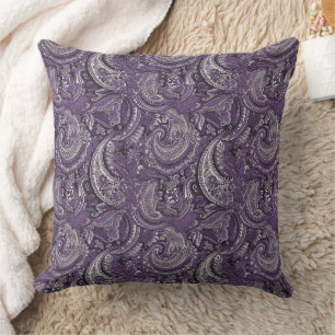 paarse en zilveren paisley motief kussen