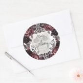Paarse en zwarte Moody Donkere bruiloft Ronde Sticker (Envelop)