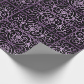 Paarse en zwarte rollen cadeaupapier (Hoek)